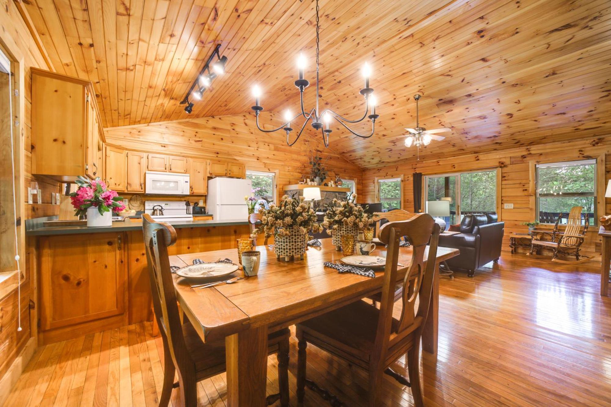 Peaceful Smoky Mountain Cabin With Deck And Fire Pit! Waynesville Exterior foto