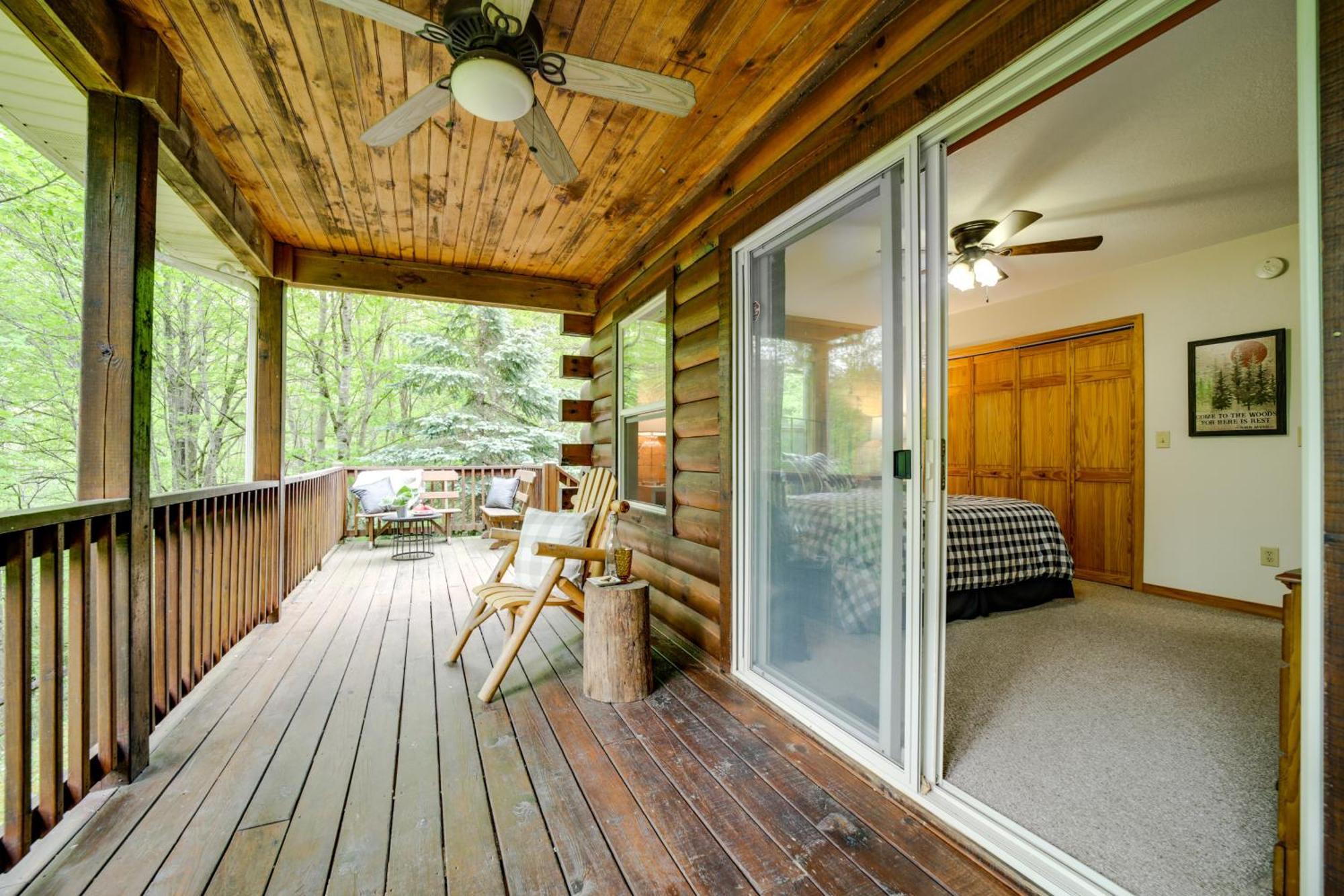 Peaceful Smoky Mountain Cabin With Deck And Fire Pit! Waynesville Exterior foto
